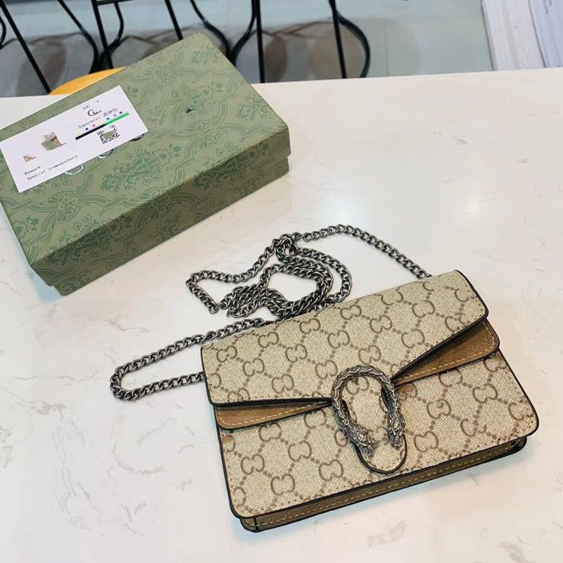 G Messenger Handbag – Classic Style Boutique
